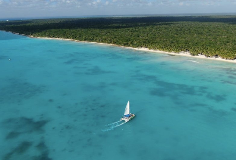 Private Yacht & Catamaran Charters Riviera Maya | Isla Mujeres Tours photo 5